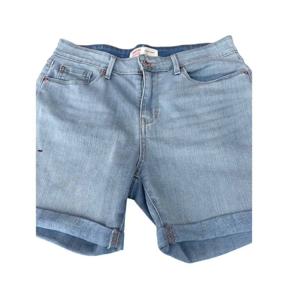 Signature by Levi Strauss Women Size 8 Denim Mid Rise Cuffed Shorts